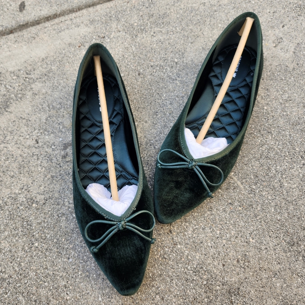 Elegant Green Velvet Women's Shoes